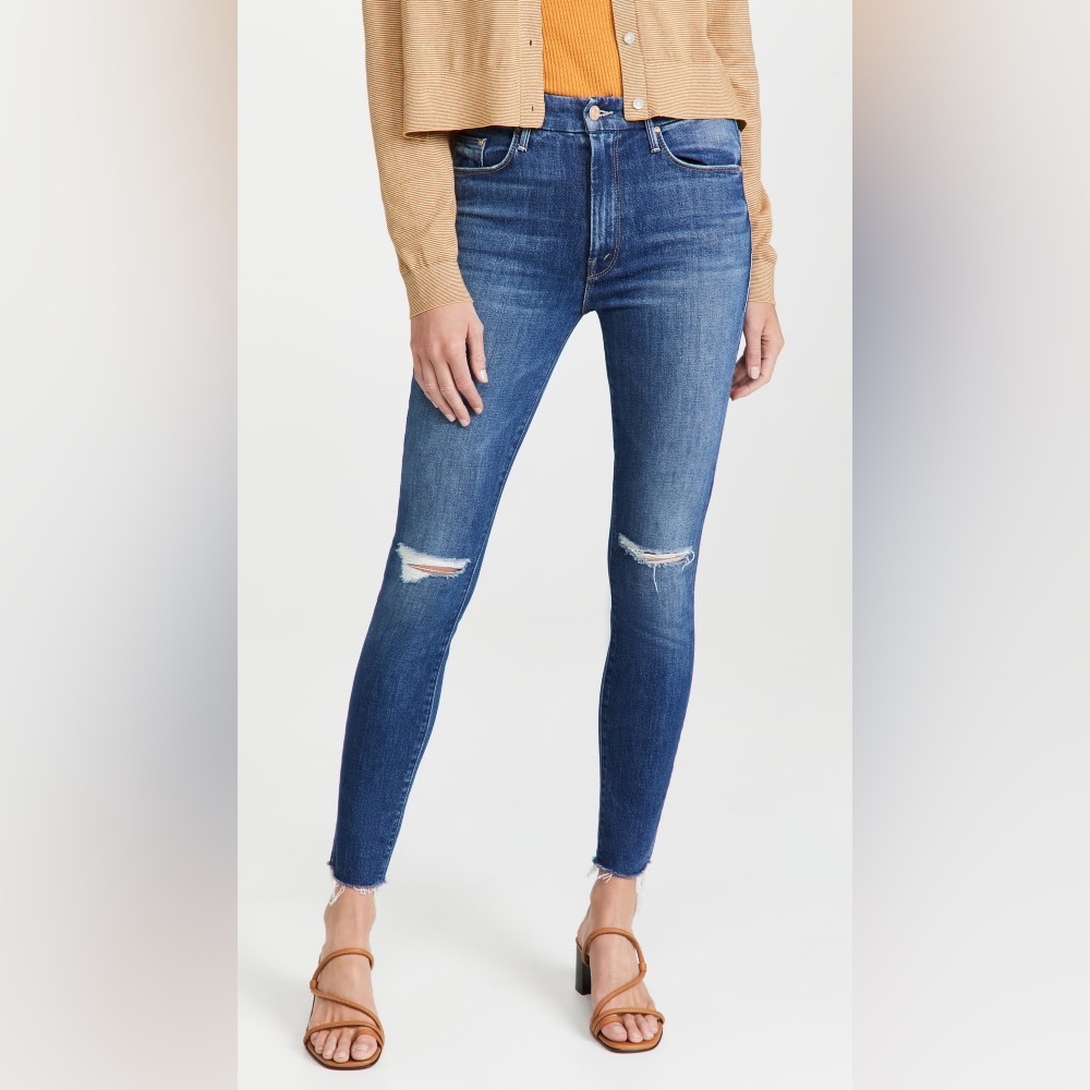 NWT MOTHER High Waisted Looker Ankle Fray Jeans Blue Size 26